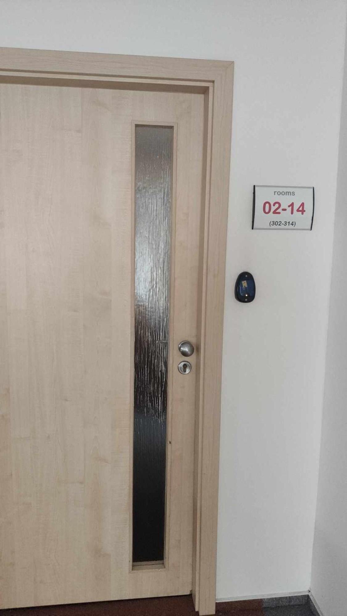Parkcentrum Lowcost Hotel Near Center Of اوسترافا المظهر الخارجي الصورة
