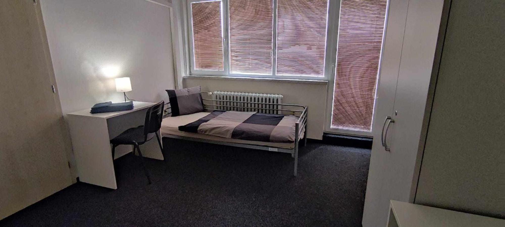 Parkcentrum Lowcost Hotel Near Center Of اوسترافا المظهر الخارجي الصورة